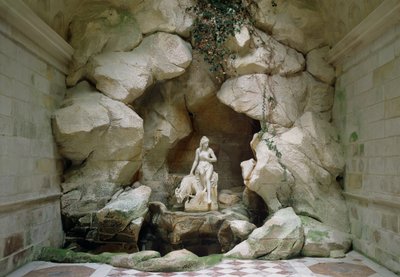 Die Grotte der Laiterie de la Reine, erbaut 1785 von Jean Thevenin